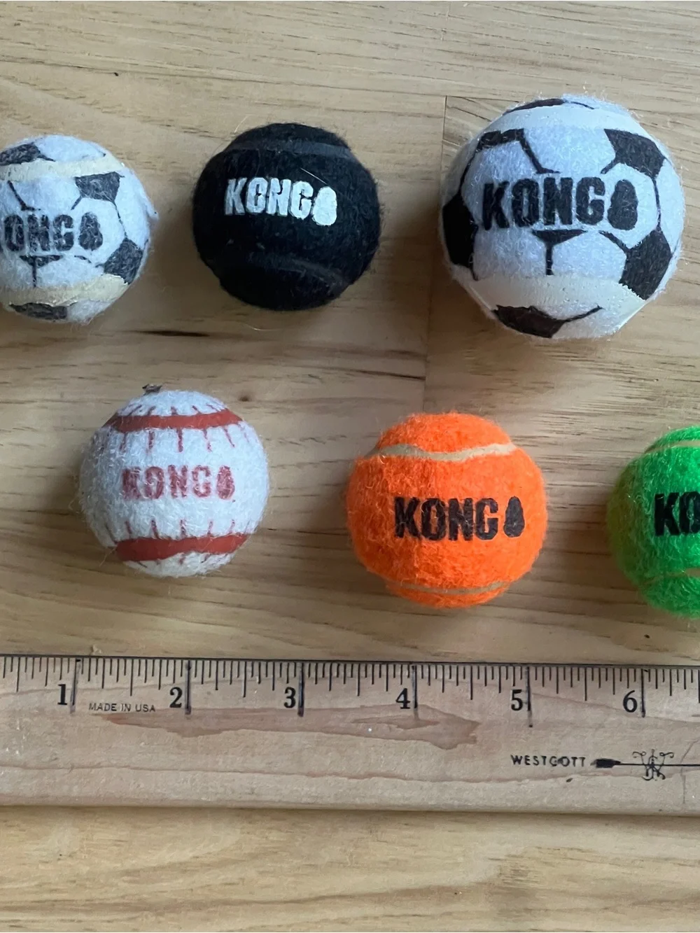 Lot Six Dog Toy XS KONG Balls New And Nearly New